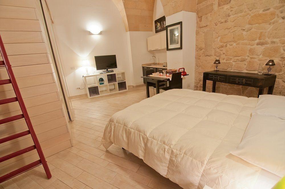 Tito Schipa B&B Лечче Экстерьер фото