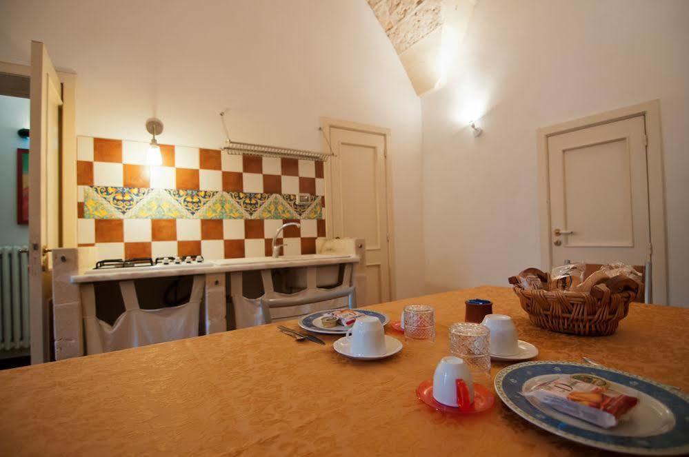 Tito Schipa B&B Лечче Экстерьер фото